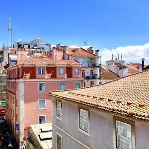 https://lisbon-city-life-private-apartment-bairro-alto.hotels-lisbon-portugal.com